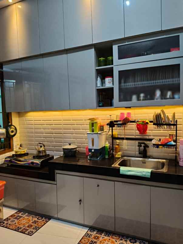dijual rumah sarijadi sukasari kota bandung