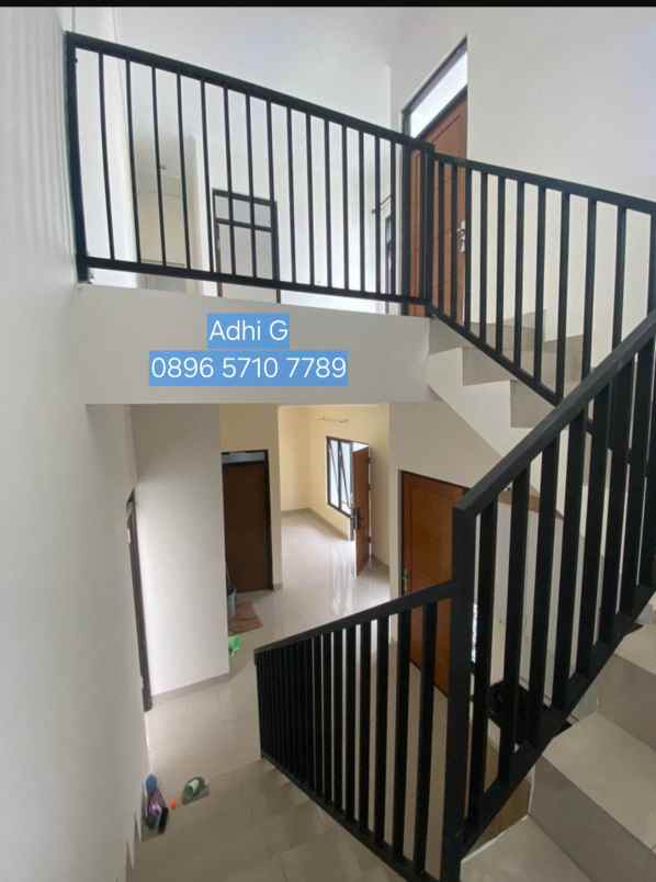 dijual rumah sariwangi