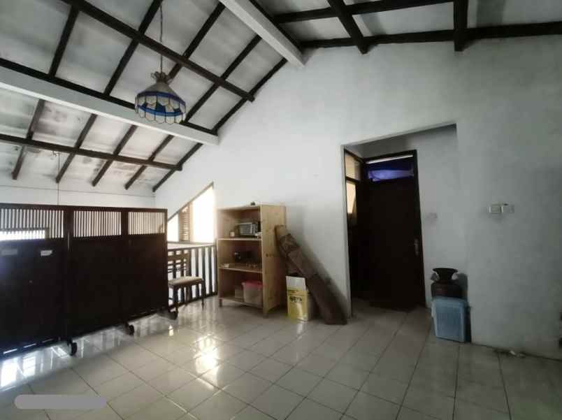 dijual rumah sayap buah batu bandung