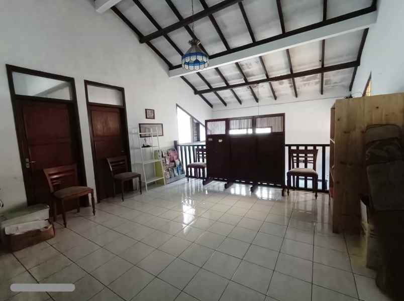 dijual rumah sayap buah batu bandung