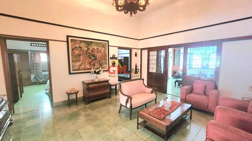 dijual rumah sayap cipaganti