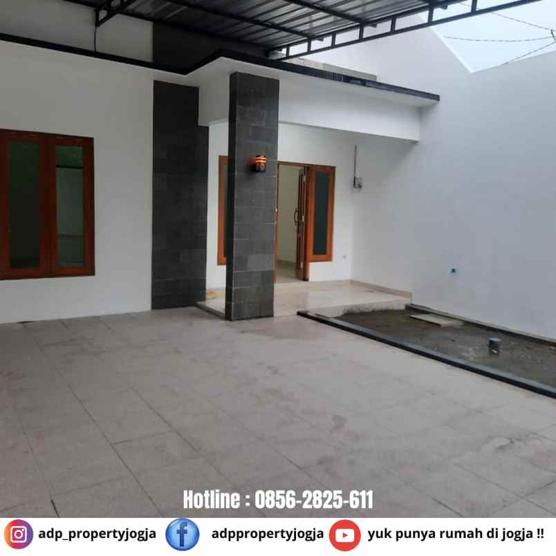 dijual rumah sd model