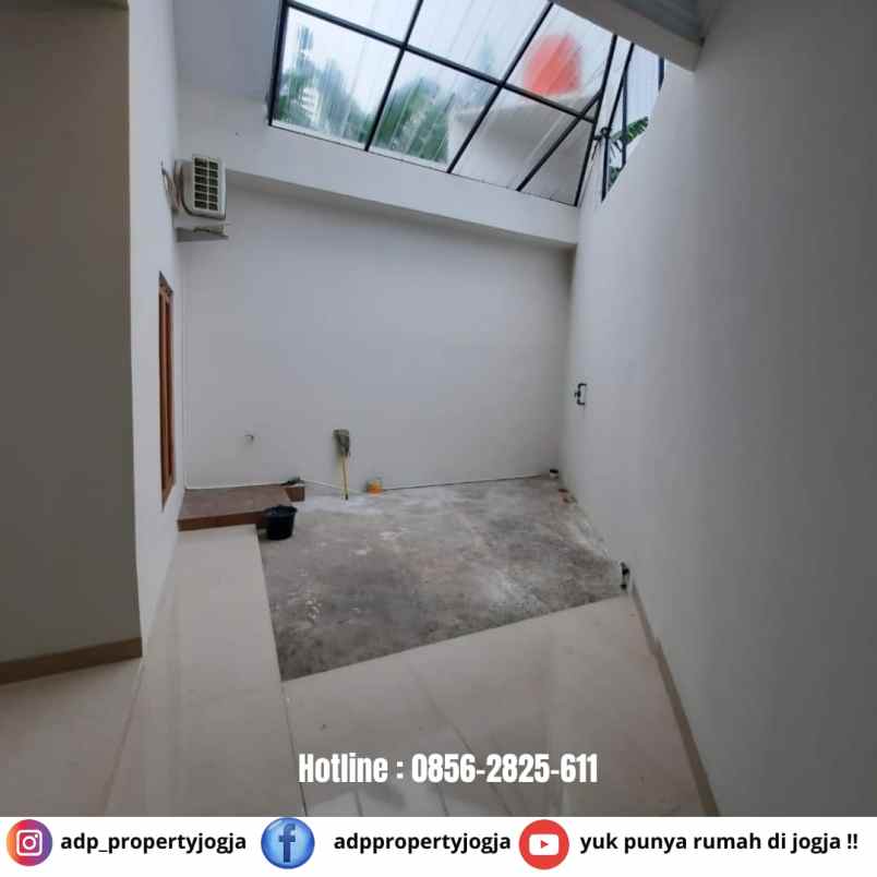 dijual rumah sd model