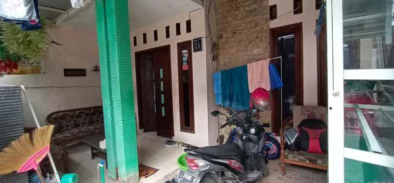 dijual rumah sememi jaya utara surabaya