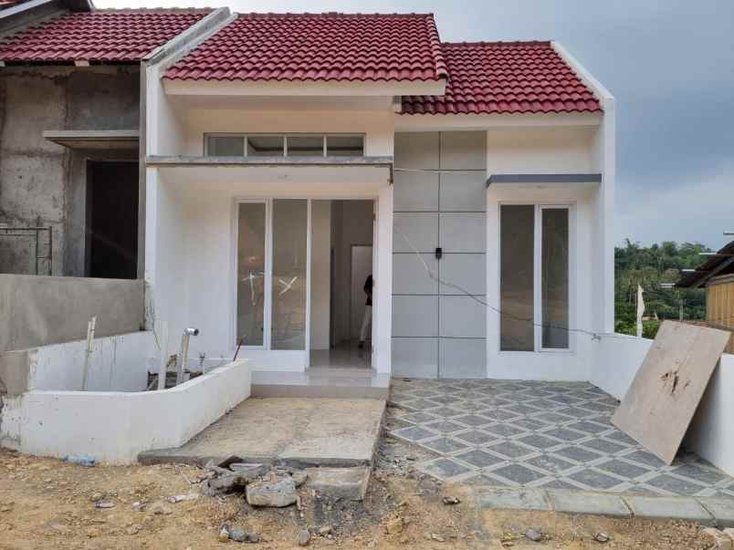 dijual rumah seyegan sleman yogyakarta