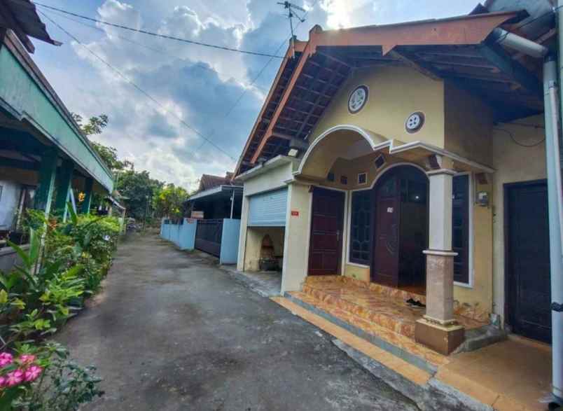 dijual rumah sidokarto
