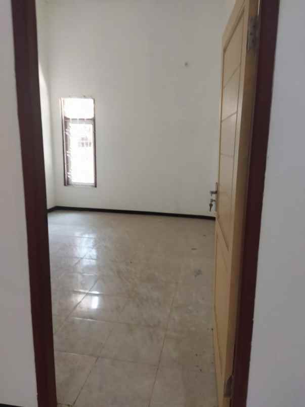 dijual rumah sidotopo wetan mulia