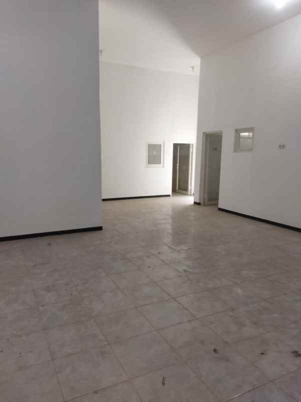 dijual rumah sidotopo wetan mulia