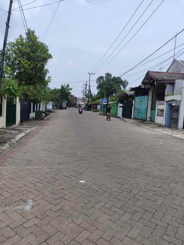 dijual rumah sidoyoso