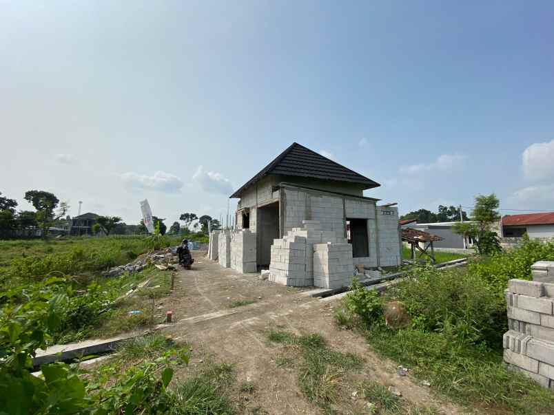 dijual rumah solodiran manisrenggo