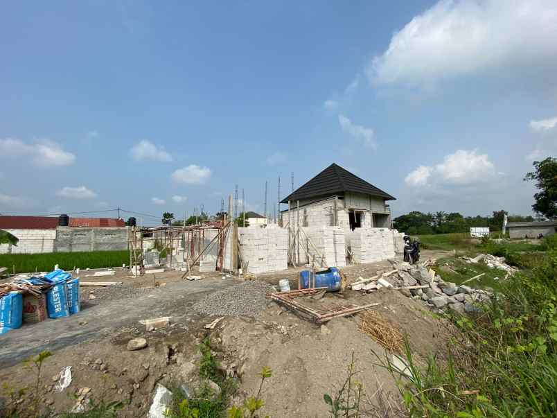 dijual rumah solodiran manisrenggo