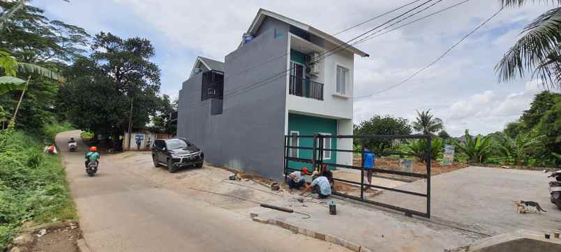 dijual rumah sukatani