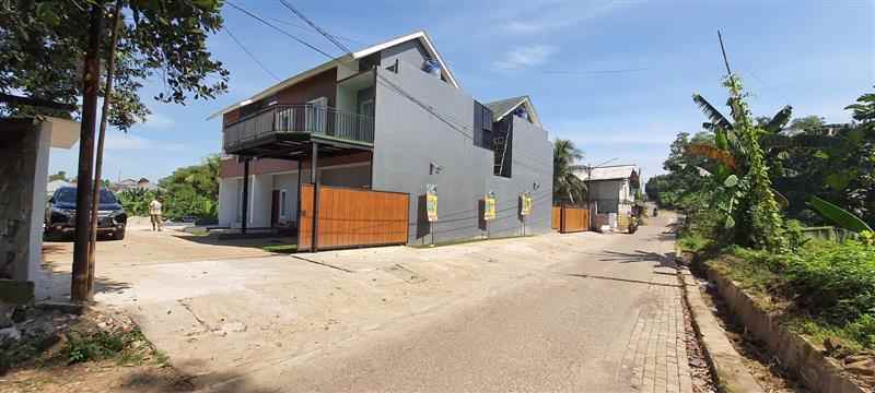 dijual rumah sukatani