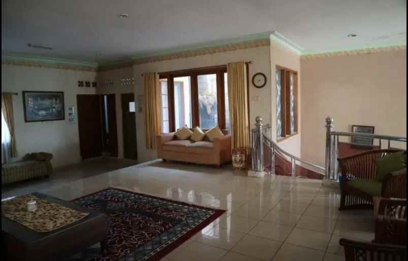 dijual rumah taman harapan baru thb