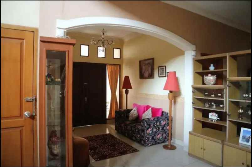 dijual rumah taman harapan baru thb