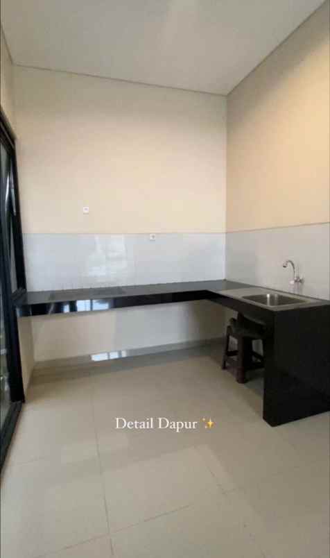 dijual rumah taman kopo indah 5