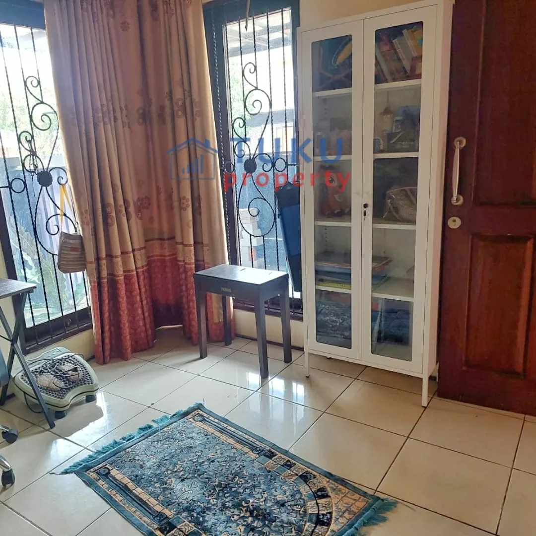 dijual rumah taman permata 2 bintaro 9