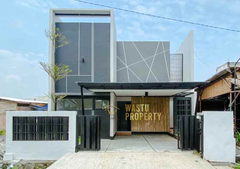 dijual rumah tamanmartani kec kalasan