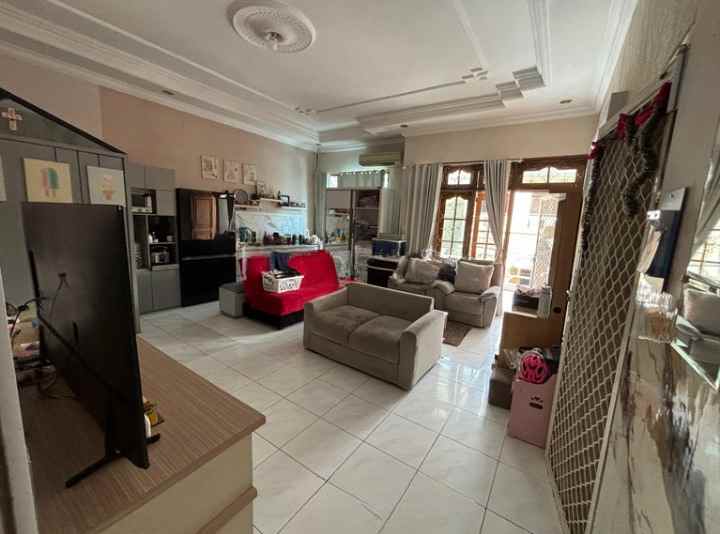 dijual rumah tanjungsari baru