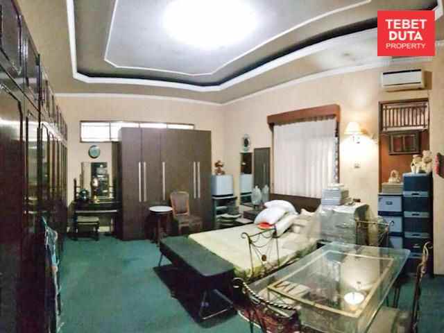 dijual rumah tebet timur