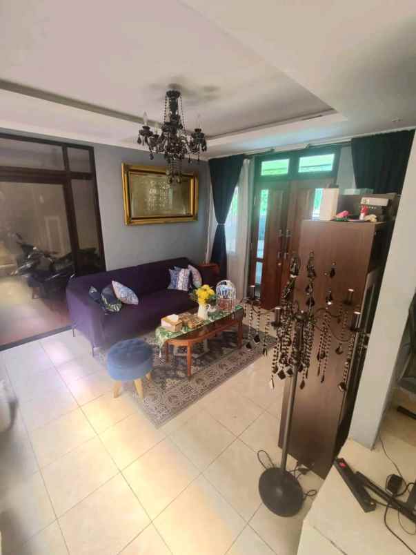 dijual rumah tlogoadi