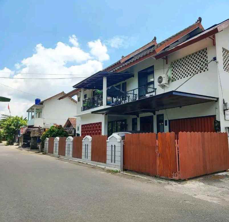dijual rumah tlogoadi