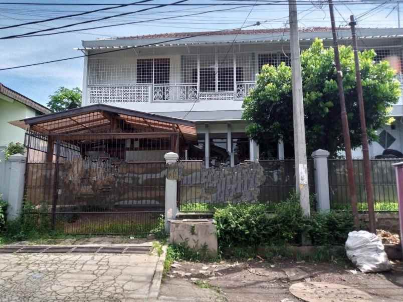 dijual rumah tubagus ismail dago kota