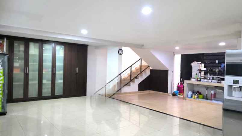 dijual rumah villa artha gading kelapa