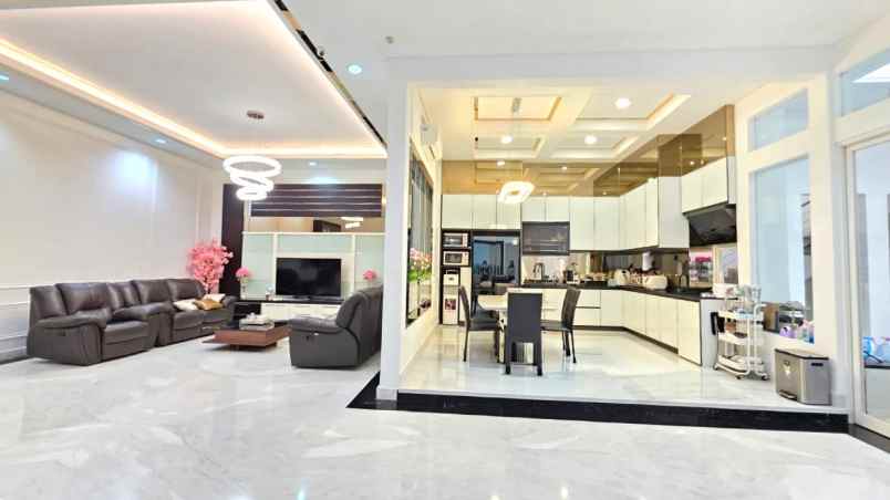 dijual rumah villa artha gading kelapa