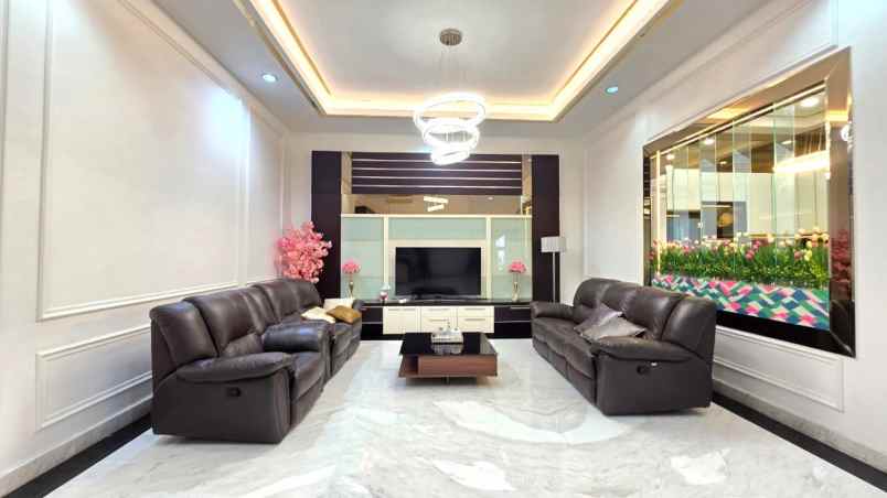 dijual rumah villa artha gading kelapa