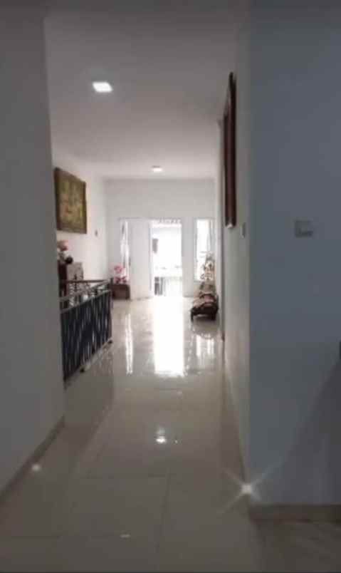 dijual rumah villa bintaro indah