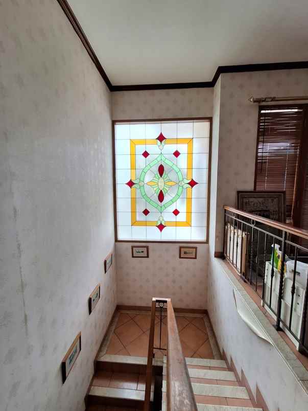 dijual rumah villa delima karang tengah