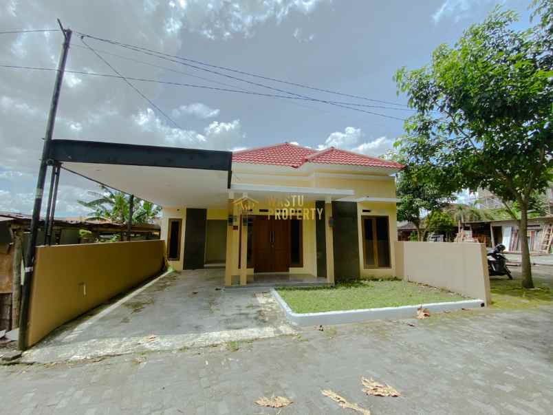 dijual rumah wedomartani