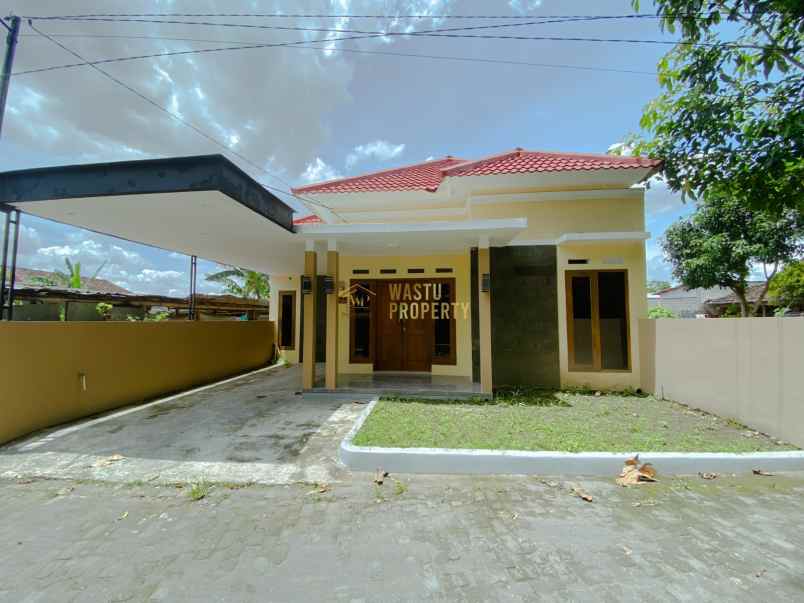 dijual rumah wedomartani
