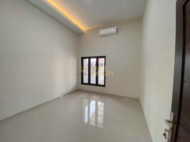 dijual rumah wedomartani kec ngemplak