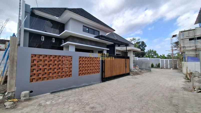 dijual rumah wedomartani kec ngemplak