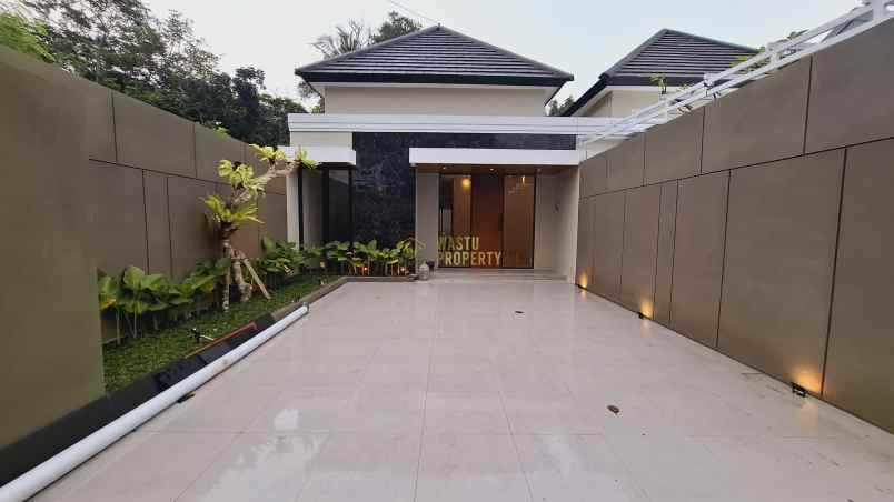 dijual rumah widodomartani ngemplak