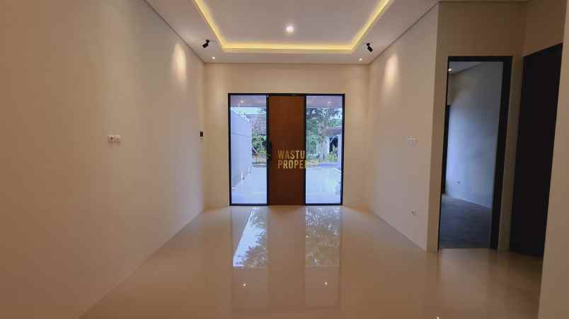 dijual rumah widodomartani ngemplak