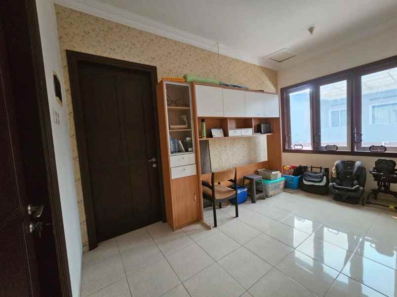 dijual rumah wisata bukit mas