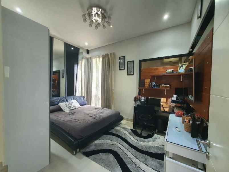 dijual rumah wisata bukit mas grand palais