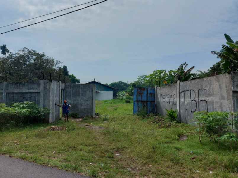 dijual tanah dan gudang di kelambir 5 hamparan perak