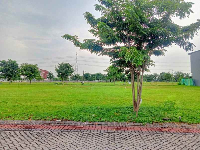 dijual tanah grad pakuwon