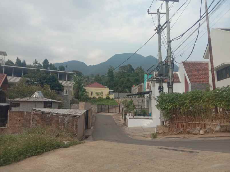 dijual tanah jl ciwaru cilengkrang