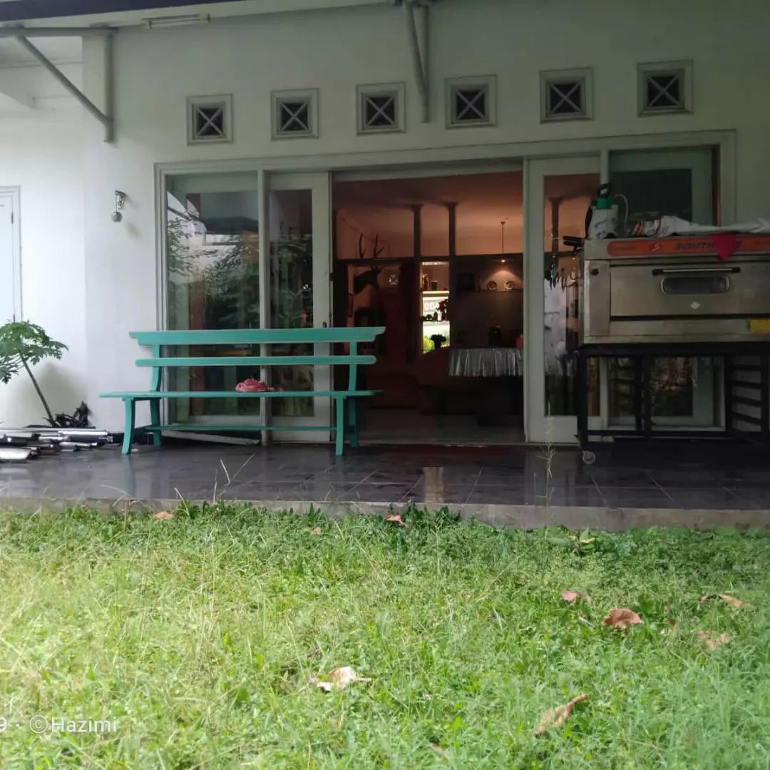 dijual tanah jl riau martadinata