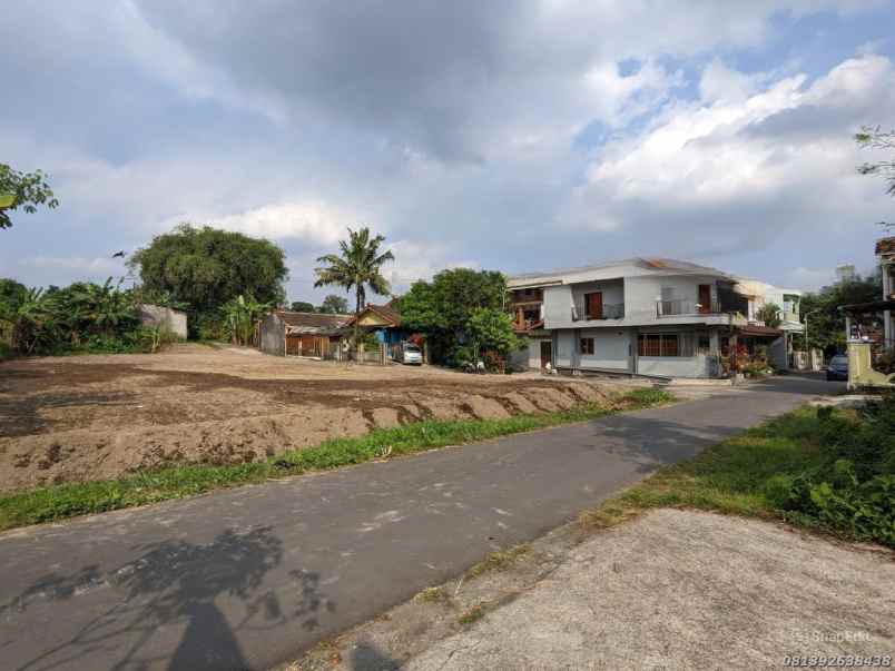 dijual tanah jl sidomukti jetis baran