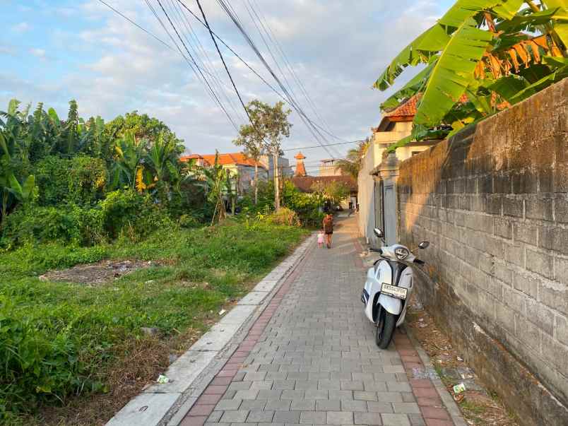 dijual tanah lokasi strategis area terminal mengwi