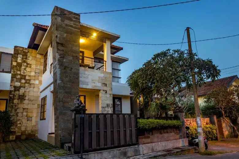 dijual villa jl griya nuansa jimbaran