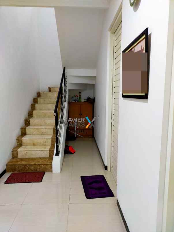 dijual villa villa trawas