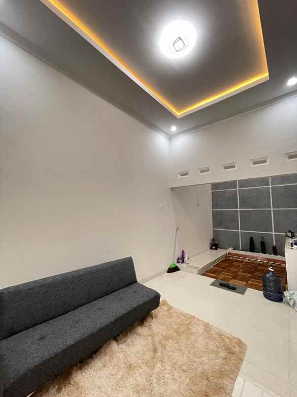 dikontrakan rumah baru cluster di banyumanik