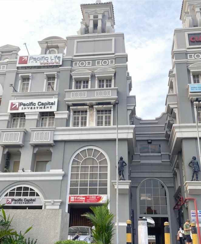 disewakan ruko gandeng 2 unit di moi hadap boulevard